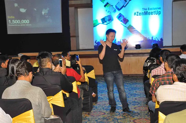 Mr. Chang Announcing 1.5 Million Units of Previous Zenfones Sold in India